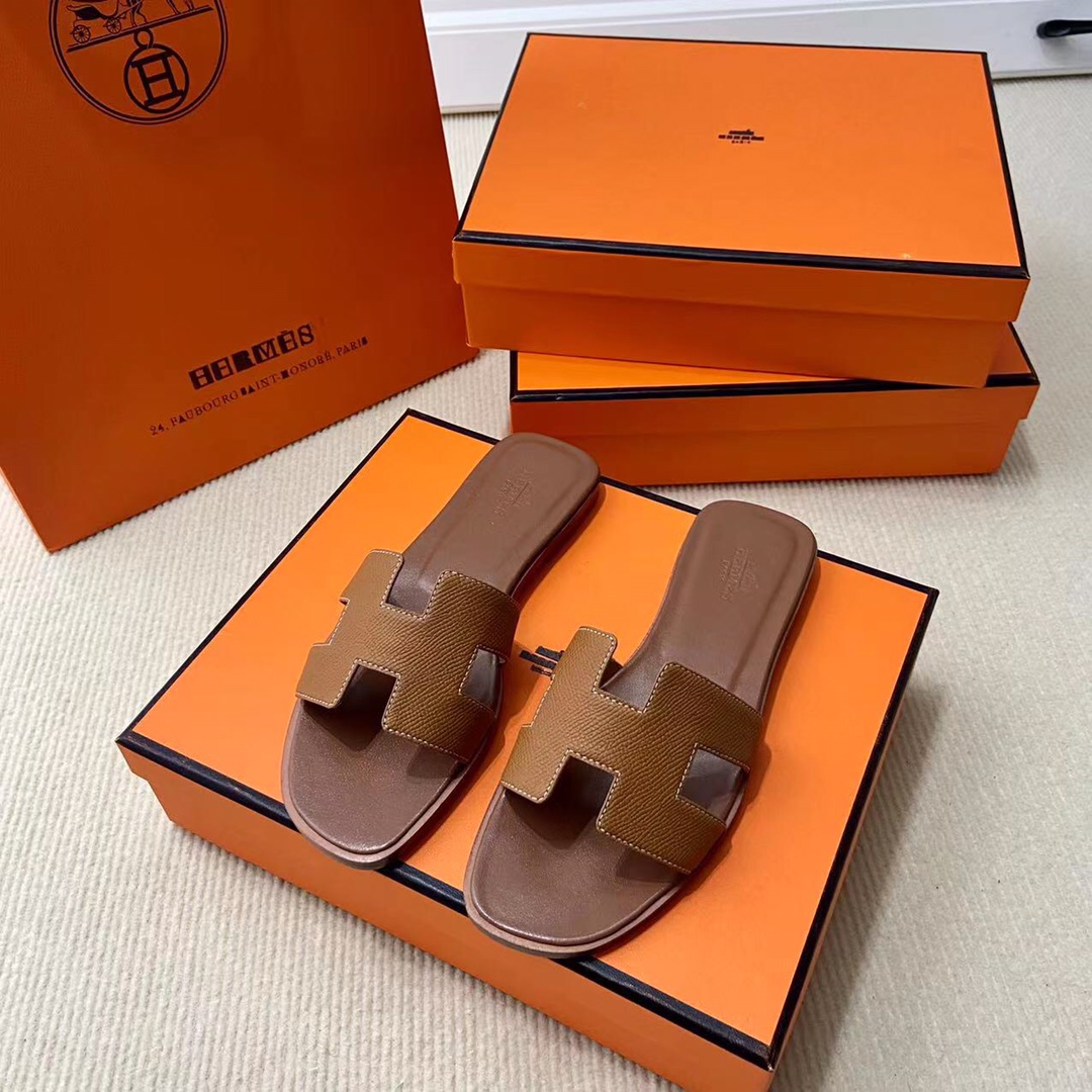 에르메스 올수공 오란 슬리퍼 샌들 앱송 10